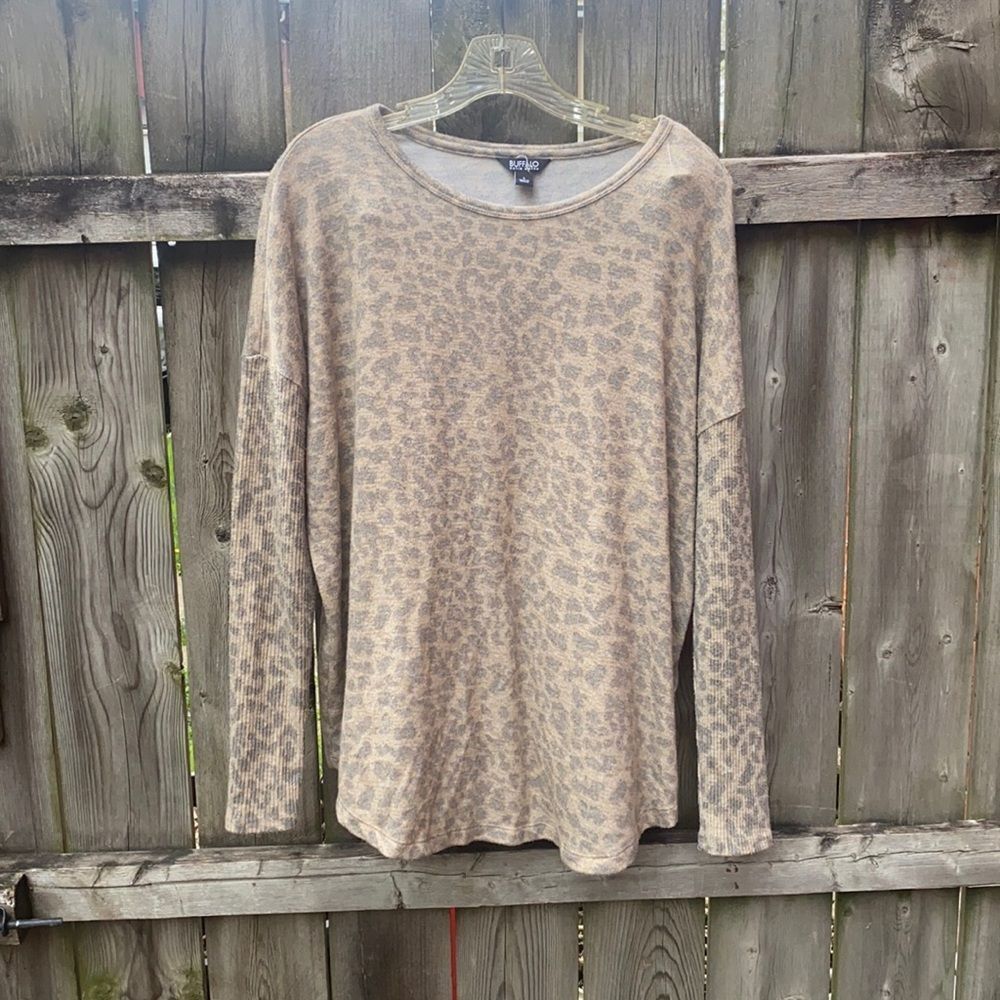 Buffalo leopard print sweat shirt sz. L